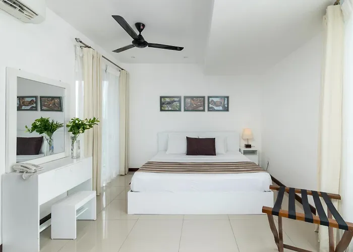 Oceanfront Condos Nilaveli By Icc