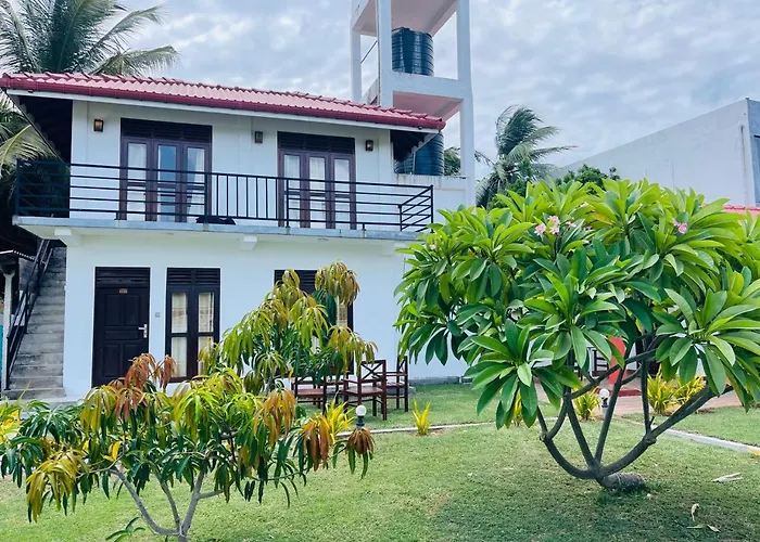 Nn Beach Resort Nilaveli