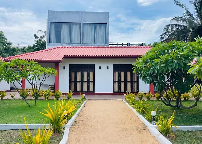 Nn Beach Resort Nilaveli